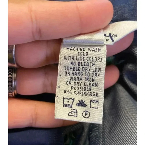 Lilly‎ Pulitzer Women's Navy Monkey Embroidered Capri Jeans - 2 - Picture 3 of 4